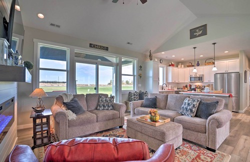 Moses Lake House | Family-Friendly Home Near Potholes State Park