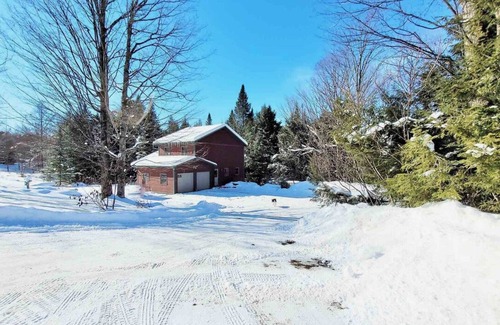 Morrisville House | Family Friendly House in the Woods