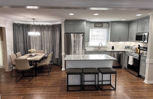 Rocky Mount House | Family-Friendly Rocky Mount Home 4 Bedrooms, Pool Table, Basketball & Gazebo