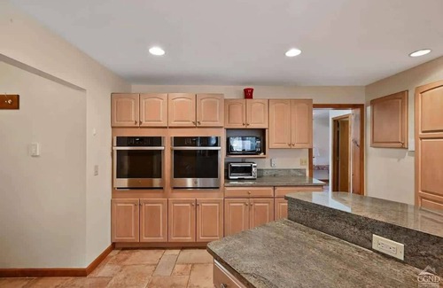 Windham Ski Chalet | Family-Friendly Windham Estate, Swimming Pond, Spa