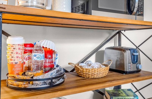 Tifton Apartment | Family Friendly with Kid activities