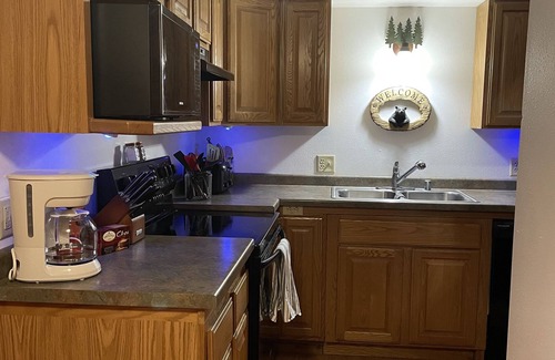 Warrens Cabin | Family Fun 3 Bedroom Cabin