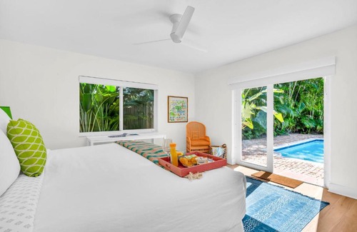 Southside Villa | Family Fun Beach Villa Near the Intercoastal!