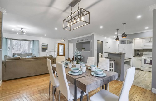 Warwick Villa | Family Fun Getaway near Cascade Lake in Warwick NY