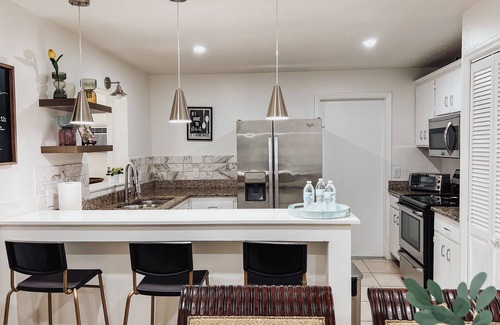 Port Malabar House | Family Fun, Pool,Theater, Backyard, Early Check-in