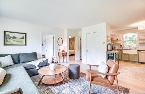 Colchester Apartment | Family Getaway with Deck 3 Mi to Lake Champlain
