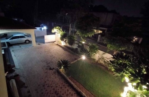 Gulberg House | Family Gulberg Guest House