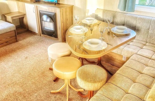 St Leonards-On-Sea House | Family Holiday Home 5 minutes walk to main entertainment venue