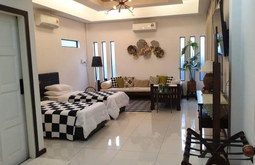 Sibu House | Family Holiday House @Civic Centre Dewan Suarah