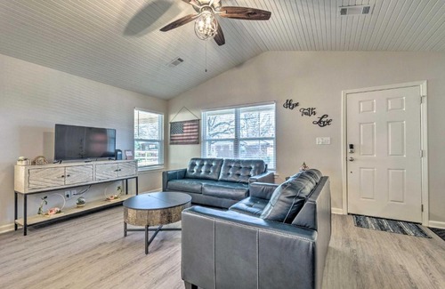 Little Rock House | Family Home about 5 Mi to Downtown Little Rock!