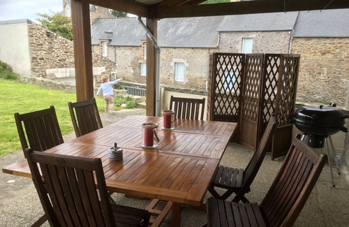 Pleslin-Trigavou House | Family home between Dinard and Dinan