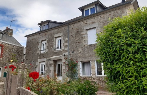 Pleslin-Trigavou House | Family home between Dinard and Dinan