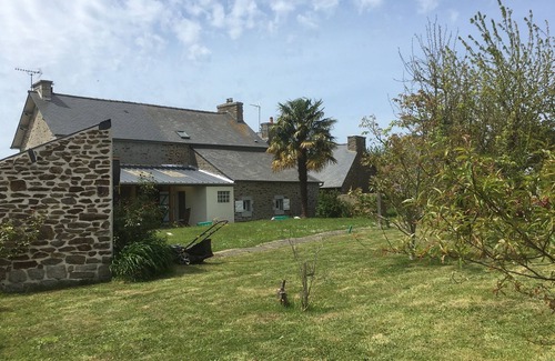 Pleslin-Trigavou House | Family home between Dinard and Dinan