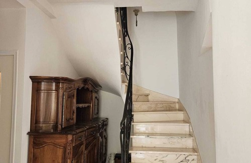 Montbrun-les-Bains House | Family home in village center with private garden