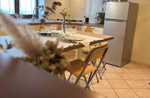 Roccabruna House | Family home
