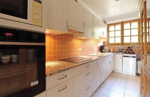 Tourouvre House | Family House With Swimming Pool and Tennis