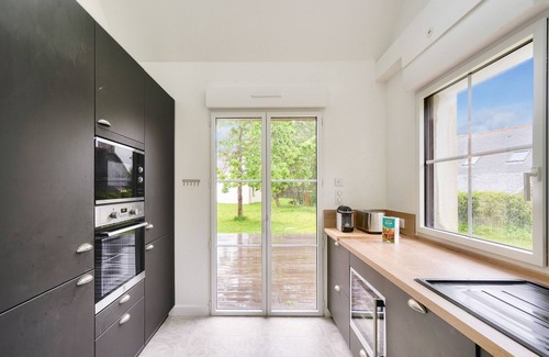 Loctudy Ski Chalet | Family house for 6- 600 m from the beach