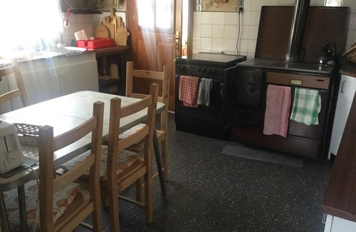 Retjons House | Family house in the countryside