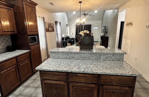 Durant House | Family House Near Choctaw Casinon