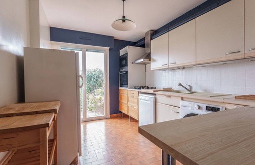 Ballan-Mire House | Family house with garden and terrace near Lake Joué, sleeps 8/4 bedrooms