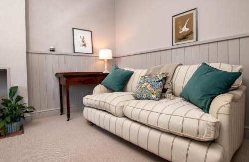 Lincoln House | Family house with stunning Mill view Pass The Keys