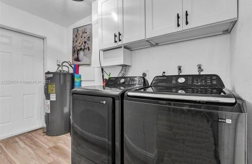 Lantana Apartment | Family Luxury Rentals - 1115