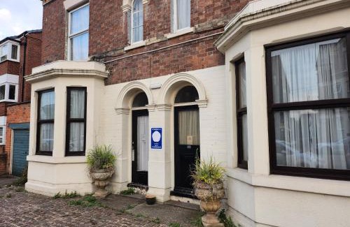 Beeston House | Family of 4 room