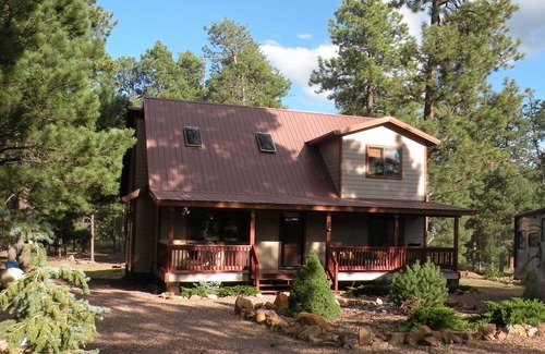 Heber Cabin | Family retreat in the cool pines!