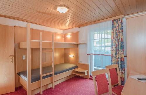 Haus im Ennstal Cottage | Family room half board - Cafe Pension Kitzer