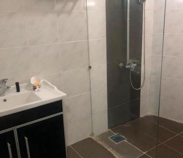 Ladang Padang Cicar House | Family Room with shared Bathroom