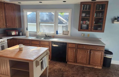 Ortonville House | Family Shoreline Hideaway