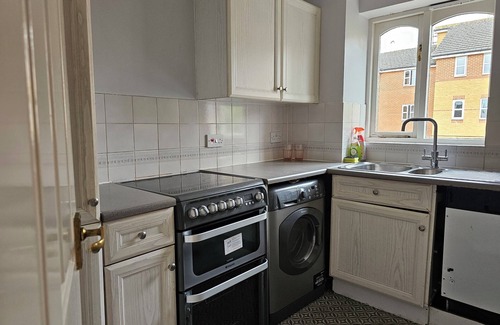 Blackheath Apartment | Family sized apt - 5 mins walk to station. Home away from home.