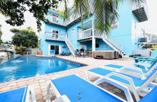 Holmes Beach House | Family Tides