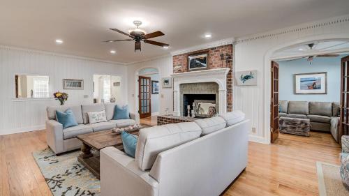 Debordieu Colony House | Family Tides villa by Peace Vacations