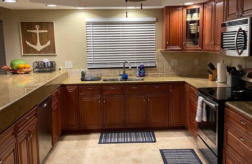 Placid Lakes House | Family Ties Lake House