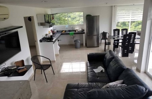 Taganga House | "Family Vacation House with Stunning Views "