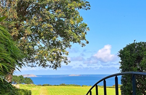 Perros-Guirec Villa | Family villa Perros-Guirec - Breathtaking view of the Sept-Iles - Close to the beach