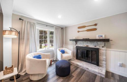 West Yarmouth House | Family Yarmouth Beach Resort 3BR Getaway