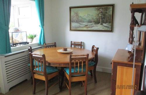 Dilton Marsh House | Famous White Horse on the hill