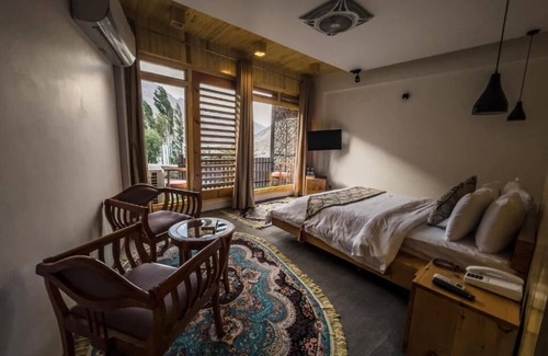 Hunza Hotel | Famree Resort Hunza