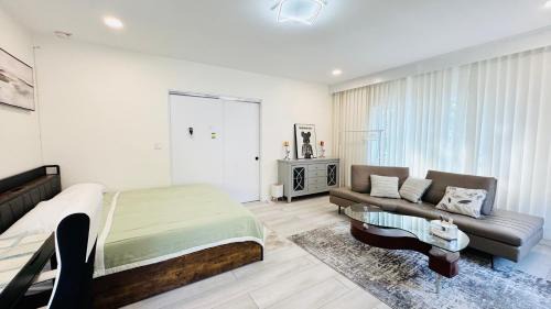 Queens House | Fancy private home