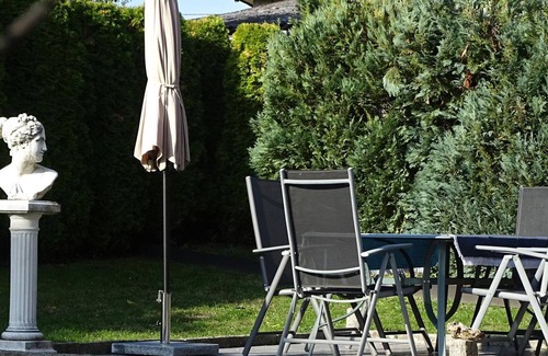 Berzhahn Apartment | Fanissimo die Wohnung, Bad WC, 1 Schlafraum - Daheim bei Fanissimo