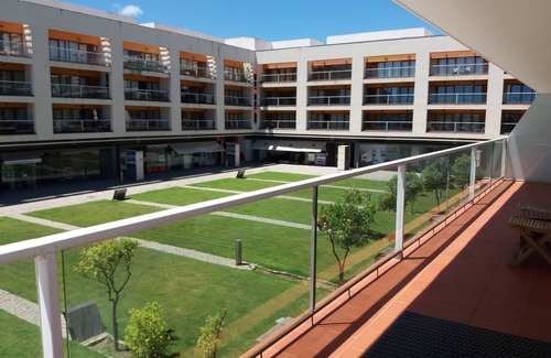 Telheiro Apartment | Fantastic 2 Bedroom Front Line Apartment overlooking the Marina