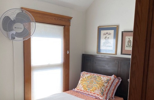 Water Hill Bed & Breakfast | Fantastic Downtown Location Tailgating Fire Pit, Gazebo, Close to lots of Restaurants. Lots of Parking