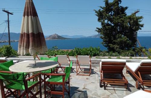 Kontos House | Fantastic House with a Wonderful View of the Sea