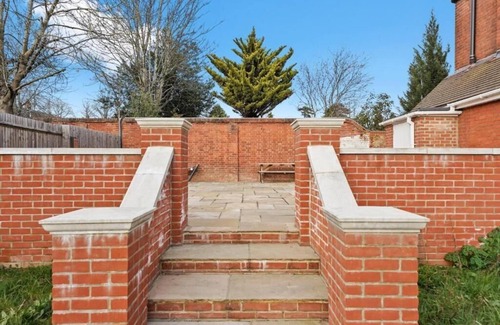 Maidstone House | Fantastic Maidstone Flat - Sleeps 4