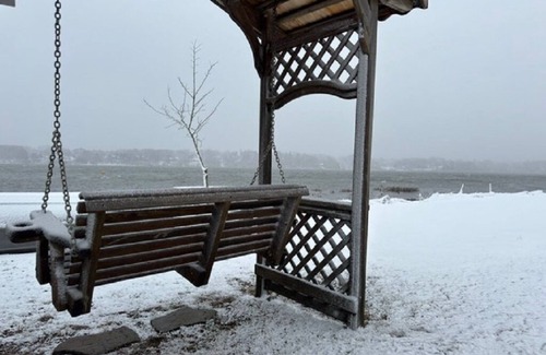 Orleans Cottage | Fantastic Orleans Waterfront 2BR Cottage