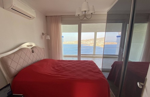 Gundogan House | Fantastic seaview from every rooms and living room