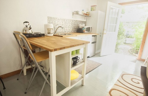 Dawson Apartment | Fantastic SOCO Studio