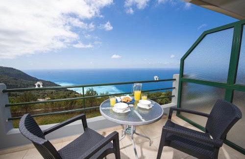 Kalamitsi Hotel | Fantastico Studios